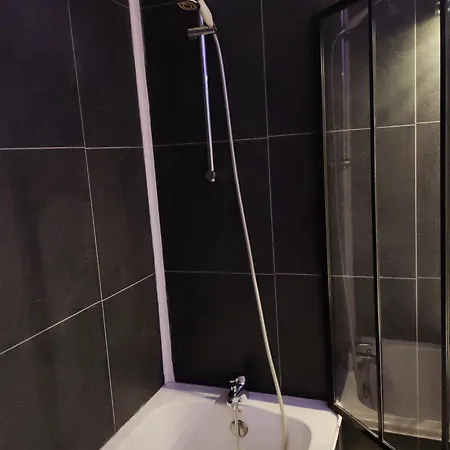 Chambre D'Hote Chez L'Habitant, Proche Gare Avec Wifi Gratuit Besancon Exterior photo